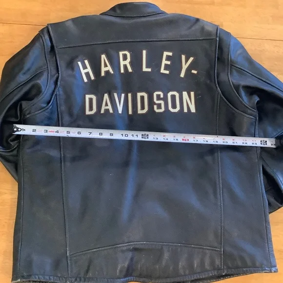 Genuine Harley Davidson Men’s Large black leather riding jacket - Picture 10 of 16